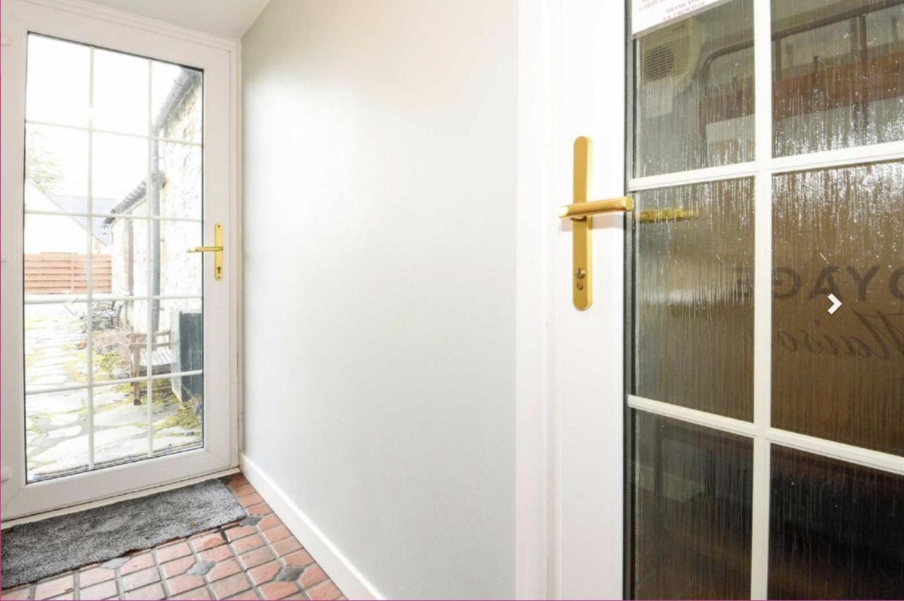 Ailnack Cottage -Cheerful Cottage With Secure Garden And Off Street Parking Sleeps 4 โทมินทูล ภายนอก รูปภาพ